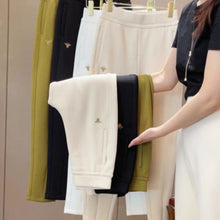 Laden Sie das Bild in den Galerie-Viewer, Lässige Haremshose mit hoher Taille