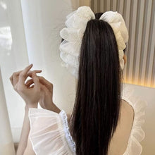 Laden Sie das Bild in den Galerie-Viewer, Elegante Damen Haifischklammer