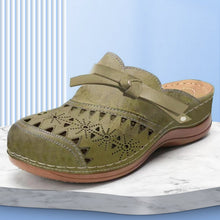 Laden Sie das Bild in den Galerie-Viewer, Ausgehöhlte Hausschuhe mit Schleife