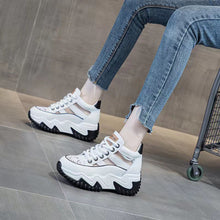 Laden Sie das Bild in den Galerie-Viewer, Passende, hohle High-Top-Schuhe mit dicker Sohle