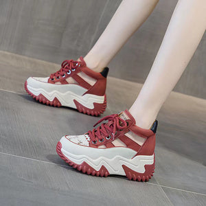 Passende, hohle High-Top-Schuhe mit dicker Sohle