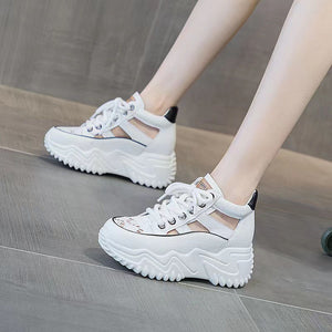 Passende, hohle High-Top-Schuhe mit dicker Sohle
