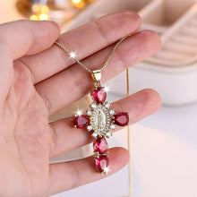Laden Sie das Bild in den Galerie-Viewer, Buntes Kreuz Halskette