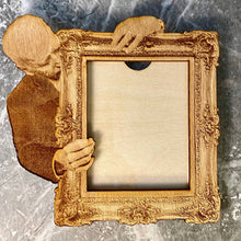 Laden Sie das Bild in den Galerie-Viewer, Spoof Fotorahmen aus Holz