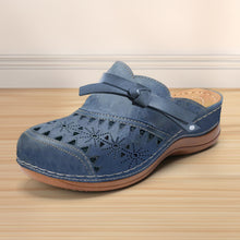 Laden Sie das Bild in den Galerie-Viewer, Ausgehöhlte Hausschuhe mit Schleife