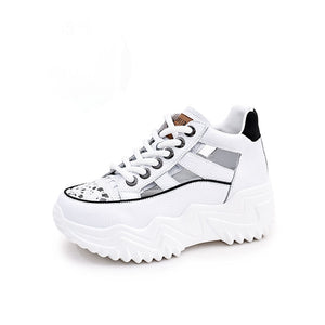 Passende, hohle High-Top-Schuhe mit dicker Sohle