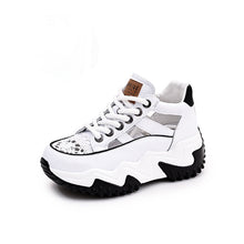 Laden Sie das Bild in den Galerie-Viewer, Passende, hohle High-Top-Schuhe mit dicker Sohle
