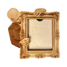 Laden Sie das Bild in den Galerie-Viewer, Spoof Fotorahmen aus Holz