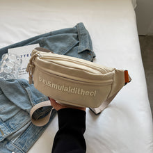 Laden Sie das Bild in den Galerie-Viewer, Mode Stickerei Brief Brust Tasche
