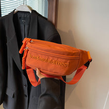Laden Sie das Bild in den Galerie-Viewer, Mode Stickerei Brief Brust Tasche