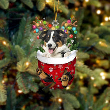 Laden Sie das Bild in den Galerie-Viewer, Niedliche Weihnachtssocken-Hundeverzierung