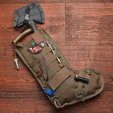 Laden Sie das Bild in den Galerie-Viewer, Sockenform Tasche, perfekt für Weihnachten