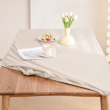 Laden Sie das Bild in den Galerie-Viewer, Luxuriöse wasser- und ölbeständige, waschfreie Komplett-Tischdecke