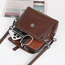 Laden Sie das Bild in den Galerie-Viewer, Mode Leder Handytasche