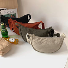 Laden Sie das Bild in den Galerie-Viewer, Einfache Damen Knödel Crossbody Tasche