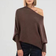 Laden Sie das Bild in den Galerie-Viewer, Gestrickter Schalpullover