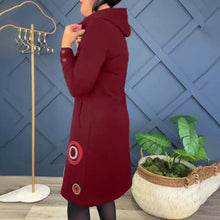 Laden Sie das Bild in den Galerie-Viewer, Freizeitkleid mit Kreis-Print, Reißverschluss und Kapuze