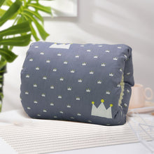 Laden Sie das Bild in den Galerie-Viewer, Weiches und bequemes Stillkissen