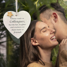 Laden Sie das Bild in den Galerie-Viewer, Herzförmiger Anhänger zum Valentinstag