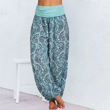 Laden Sie das Bild in den Galerie-Viewer, Atmungsaktive, schnell trocknende Yoga-Haremshose für Damen