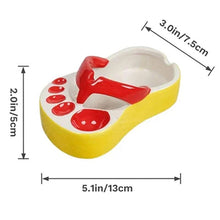 Laden Sie das Bild in den Galerie-Viewer, Lustiger Pantoffel-Aschenbecher aus Keramik