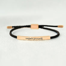 Laden Sie das Bild in den Galerie-Viewer, Armband „UNF CK YOURSELF“