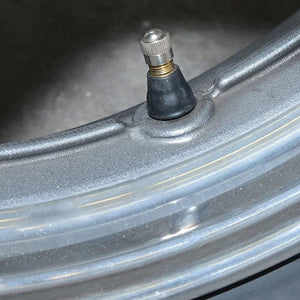 4-in-1-Hardware-Werkzeug zur Reparatur von Autoreifenventilen