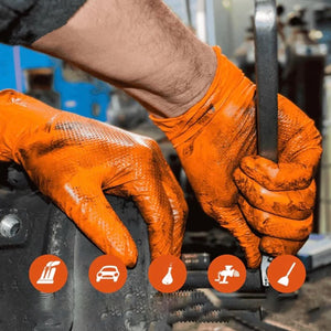 Orangefarbene Nitril-Handschuhe