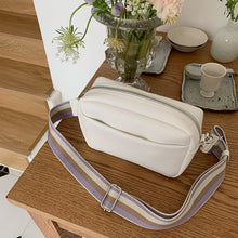 Laden Sie das Bild in den Galerie-Viewer, Kleine Quadratische Schultertasche aus Leder