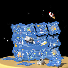 Laden Sie das Bild in den Galerie-Viewer, Puzzlespielzeug für Kinder mit Schienenfahrzeugen