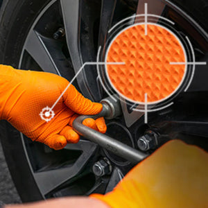 Orangefarbene Nitril-Handschuhe