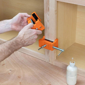 Halteclip für Bohrarbeiten in Holz