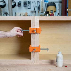Halteclip für Bohrarbeiten in Holz