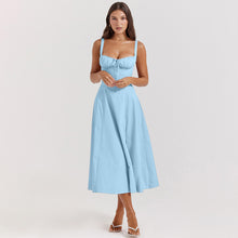 Laden Sie das Bild in den Galerie-Viewer, Trägerkleid mit tiefem Rückenausschnitt