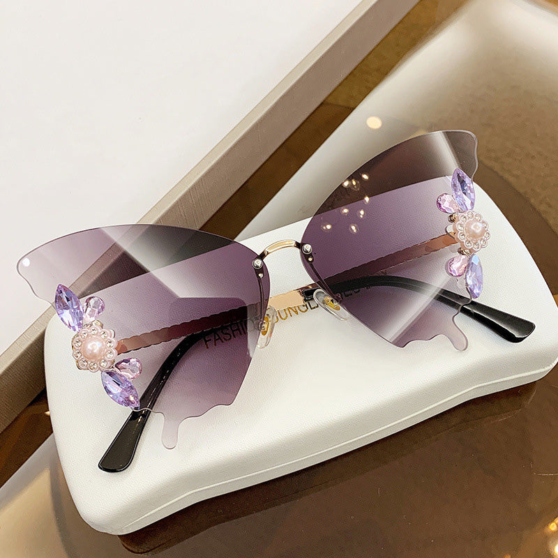 Sonnenbrille mit Diamant-Schmetterlingsverlauf