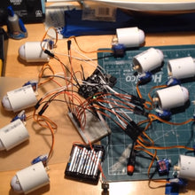 Laden Sie das Bild in den Galerie-Viewer, Gruseliger Kürbis Halloween Ornament