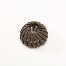 Laden Sie das Bild in den Galerie-Viewer, Lazy Bird's Nest Plate Hairpin