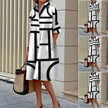 Laden Sie das Bild in den Galerie-Viewer, Kleid mit geometrischem Aufdruck und Taschen