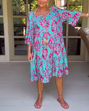 Laden Sie das Bild in den Galerie-Viewer, Bedrucktes Kleid mit losen Ärmeln