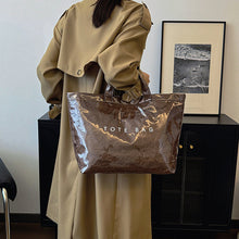 Laden Sie das Bild in den Galerie-Viewer, 2024 Neue Pendelhandtasche aus Kraftpapier mit großer Kapazität