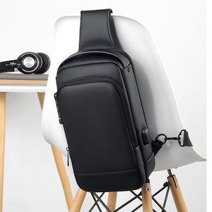 Brusttasche mit Passwortschutz für Herren