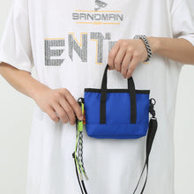 Laden Sie das Bild in den Galerie-Viewer, Tragbare Mini-Handy-Tasche