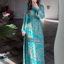 Laden Sie das Bild in den Galerie-Viewer, Bedrucktes langärmeliges Midikleid mit Taille