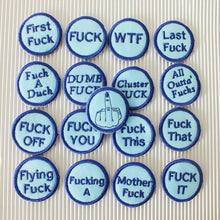 Laden Sie das Bild in den Galerie-Viewer, Große Tüte F*cks zum Verschenken Zipper Pouch