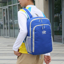 Laden Sie das Bild in den Galerie-Viewer, Faltbarer Rucksack