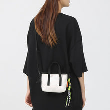Laden Sie das Bild in den Galerie-Viewer, Tragbare Mini-Handy-Tasche
