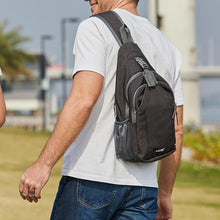 Laden Sie das Bild in den Galerie-Viewer, RFID-blockierender Rucksack/Umhängetasche/Brusttasche