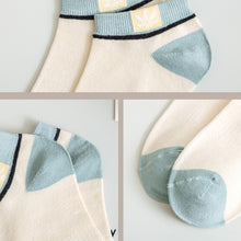 Laden Sie das Bild in den Galerie-Viewer, Herren Frühjahr Sommer Sport dünne Socken 10 Paare