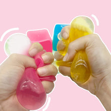 Laden Sie das Bild in den Galerie-Viewer, Sensorischer Zappelwürfel