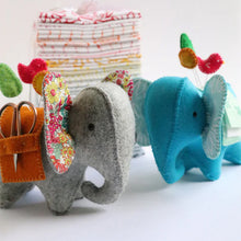 Laden Sie das Bild in den Galerie-Viewer, Niedliche Elefanten-Dekorationsvorlage